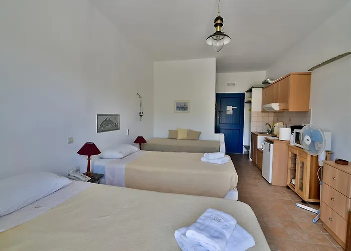 Standing Stone Appartement Kionia